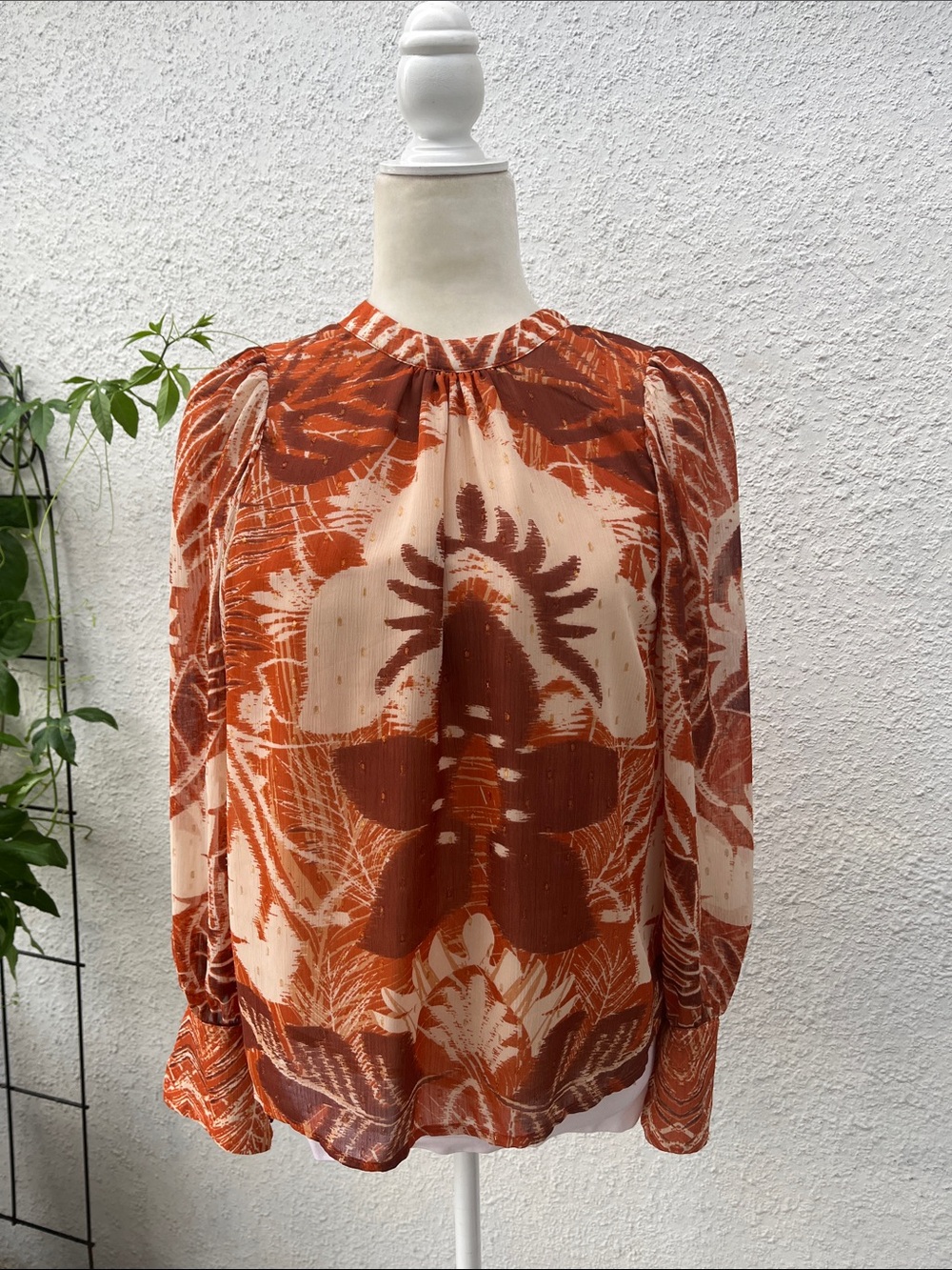 RACHEL ZOE Blouse Cream & Orange Botanical Print w Metallic Gold Flakes SZ: SP